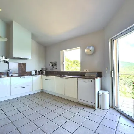 Magnifique - Superbes Vues Et Montagne Conca