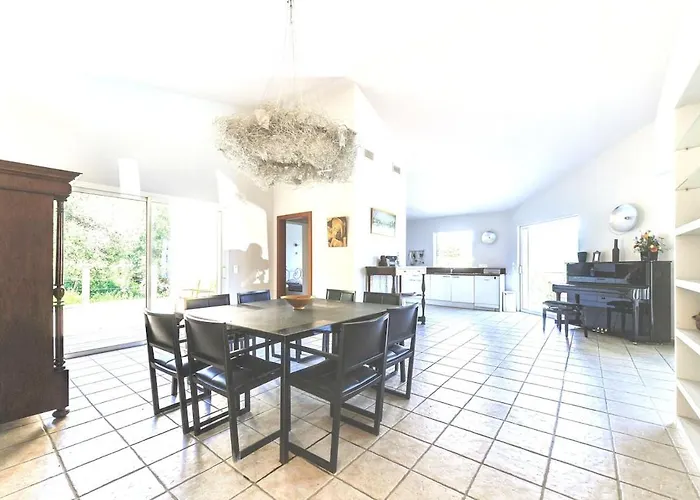 Magnifique - Superbes Vues Et Montagne Vila