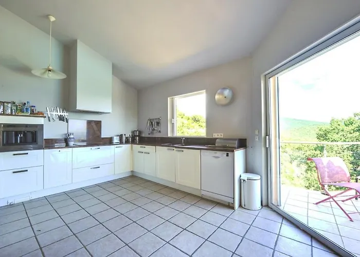 Magnifique - Superbes Vues Et Montagne Conca